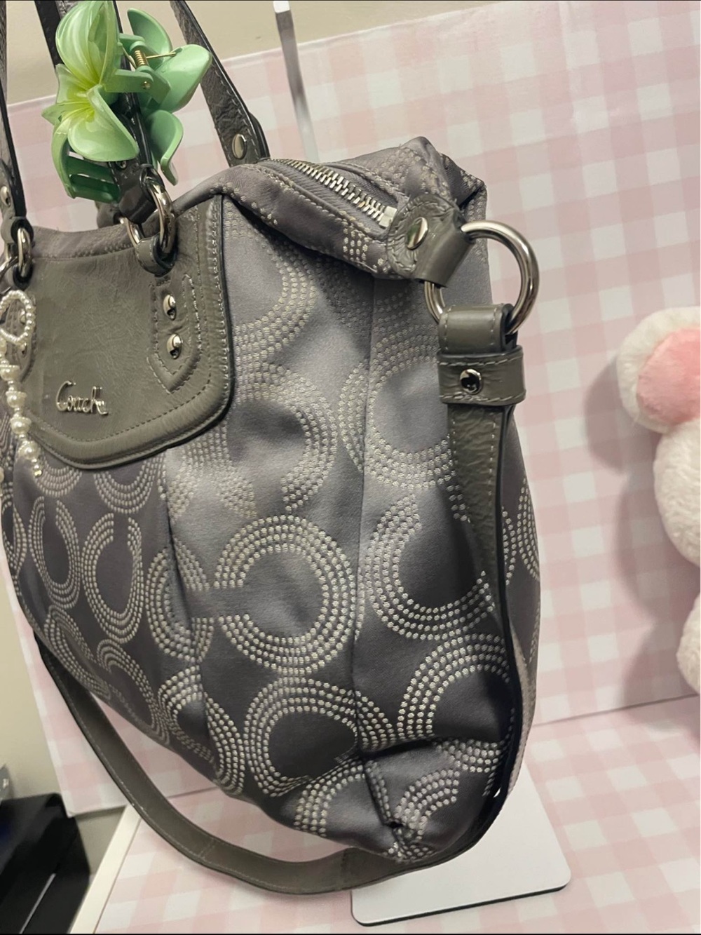 Coach Metallic Gray Signature Circle Shoulder Bag - Picture 3 of 10